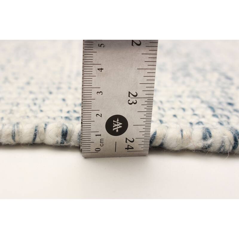 Sienna Blue Rug 4'10" x 8'2" - 4'10 x 8'2
