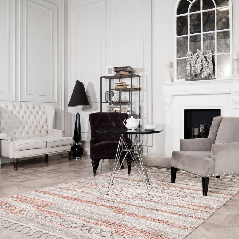 ECARPETGALLERY Kybella Aztec Bohemian & Eclectic Rug