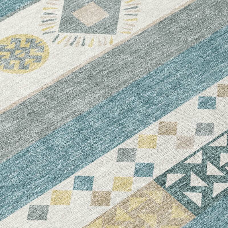 Machine Washable Indoor/ Outdoor Global Tuca Chantille Rug