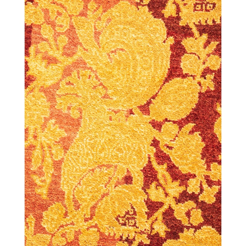 Overton Hand Knotted Wool Traditional Abstract Pink Area Rug - 4' x 6'