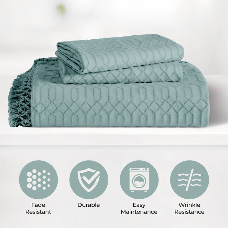 Superior Remi Jacquard Geometric Fringe Cotton Blend Bedspread Set