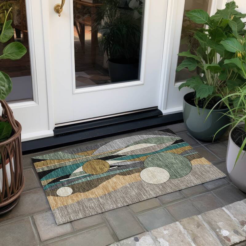 Machine Washable Indoor/ Outdoor Contemporary Retro Chantille Rug - Taupe - 1'8" x 2'6"