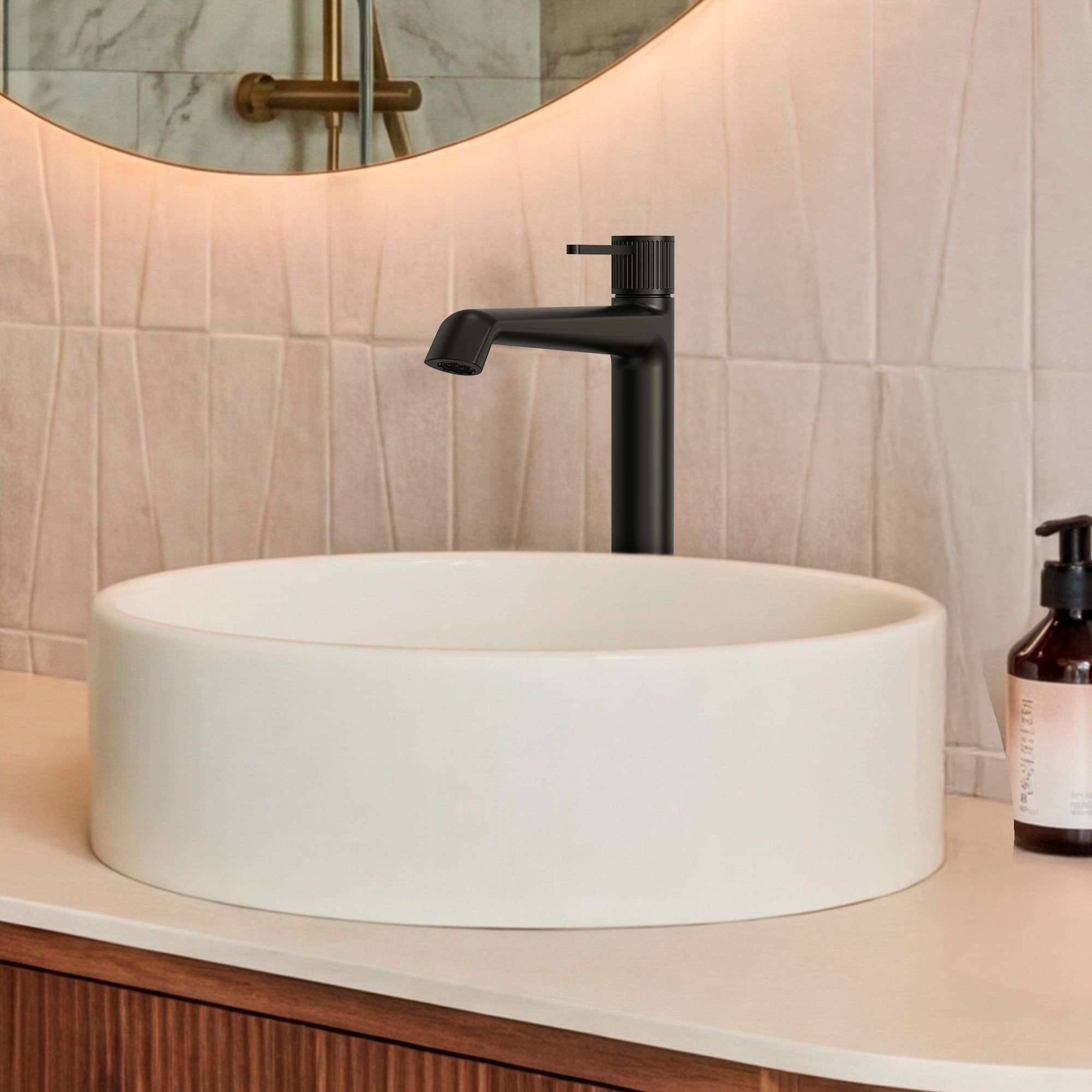 Single Hole Bathroom Faucet with Drain Assembly Single Handle Deck Mount Bathroom Vessel Sink Faucet