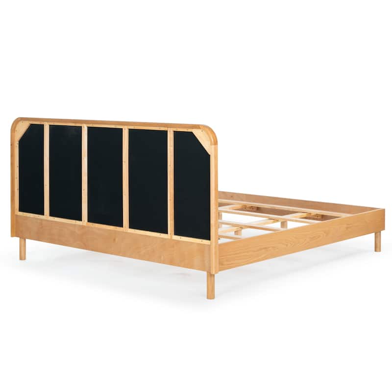 SAFAVIEH Couture Yohan Wood Frame Bed