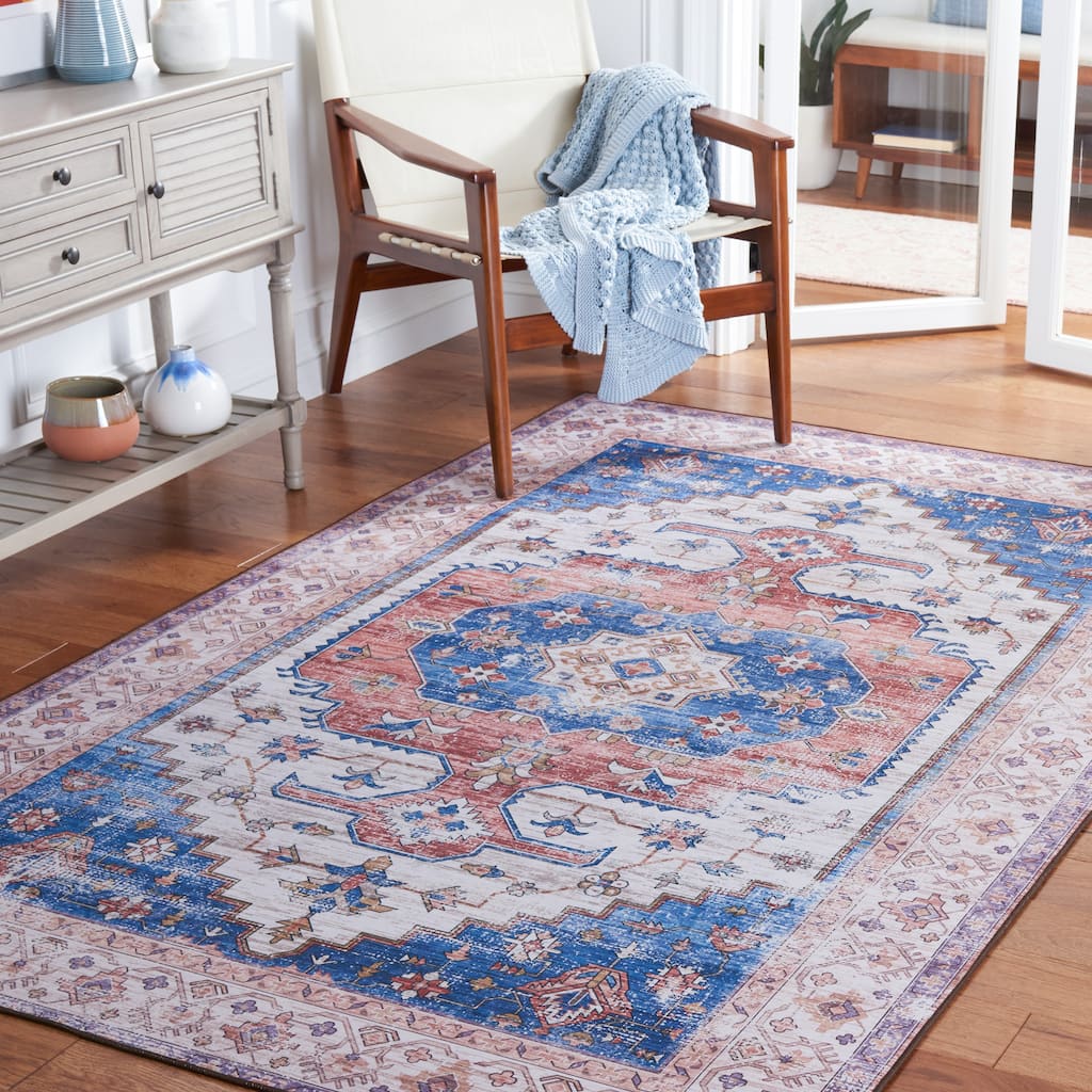 SAFAVIEH Tucson Machine Washable Slip Resistant Namiko Oriental Rug