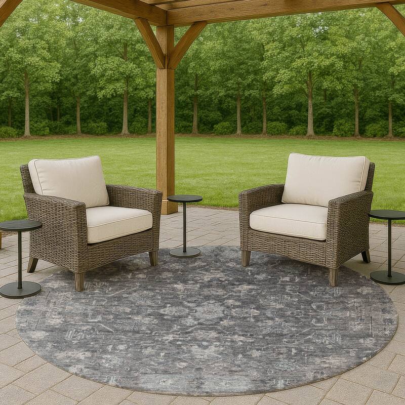 Machine Washable Indoor/ Outdoor Traditional Border Chantille Rug - Gray - 8' x 8'