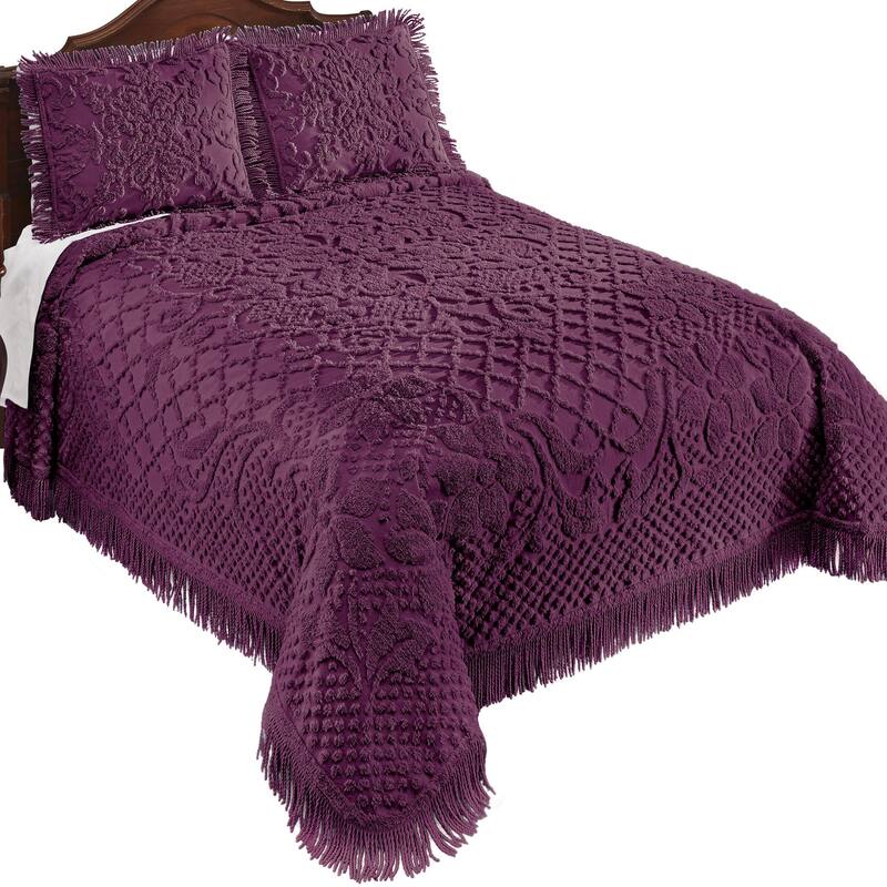 Soft & Luxurious Diamond Pattern Bella Chenille Bedspread