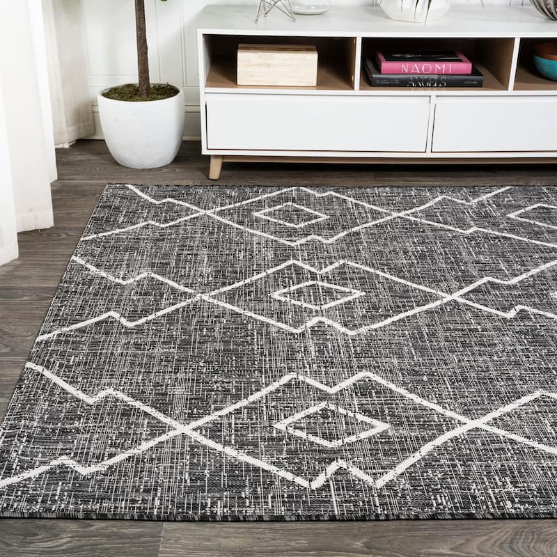 JONATHAN Y Derya Tribal Diamond Trellis Indoor/Outdoor Area Rug
