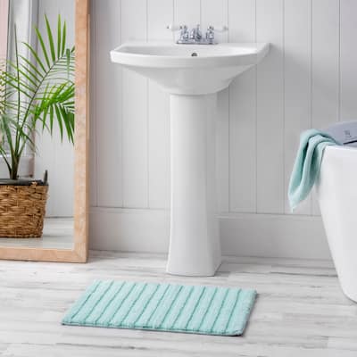 The Welhome Textured Bath Rug 17" x 24"