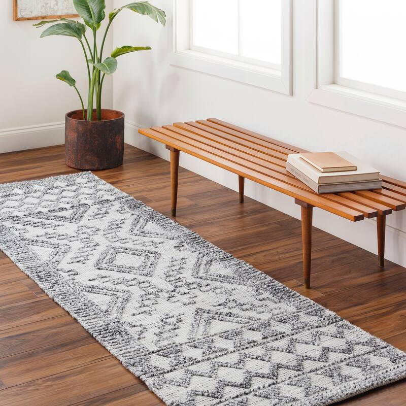 Mainholme Handmade Performance Outdoor Safe Area Rug - 2'6" x 8' - Slate
