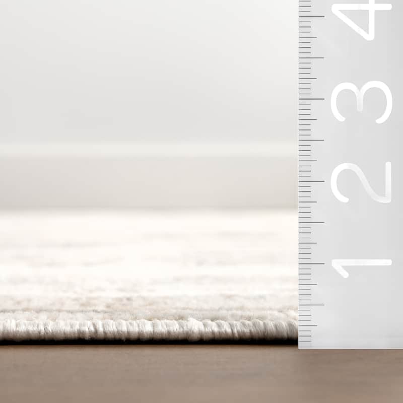 Nuloom Nissa Traditional Medallion Area Rug
