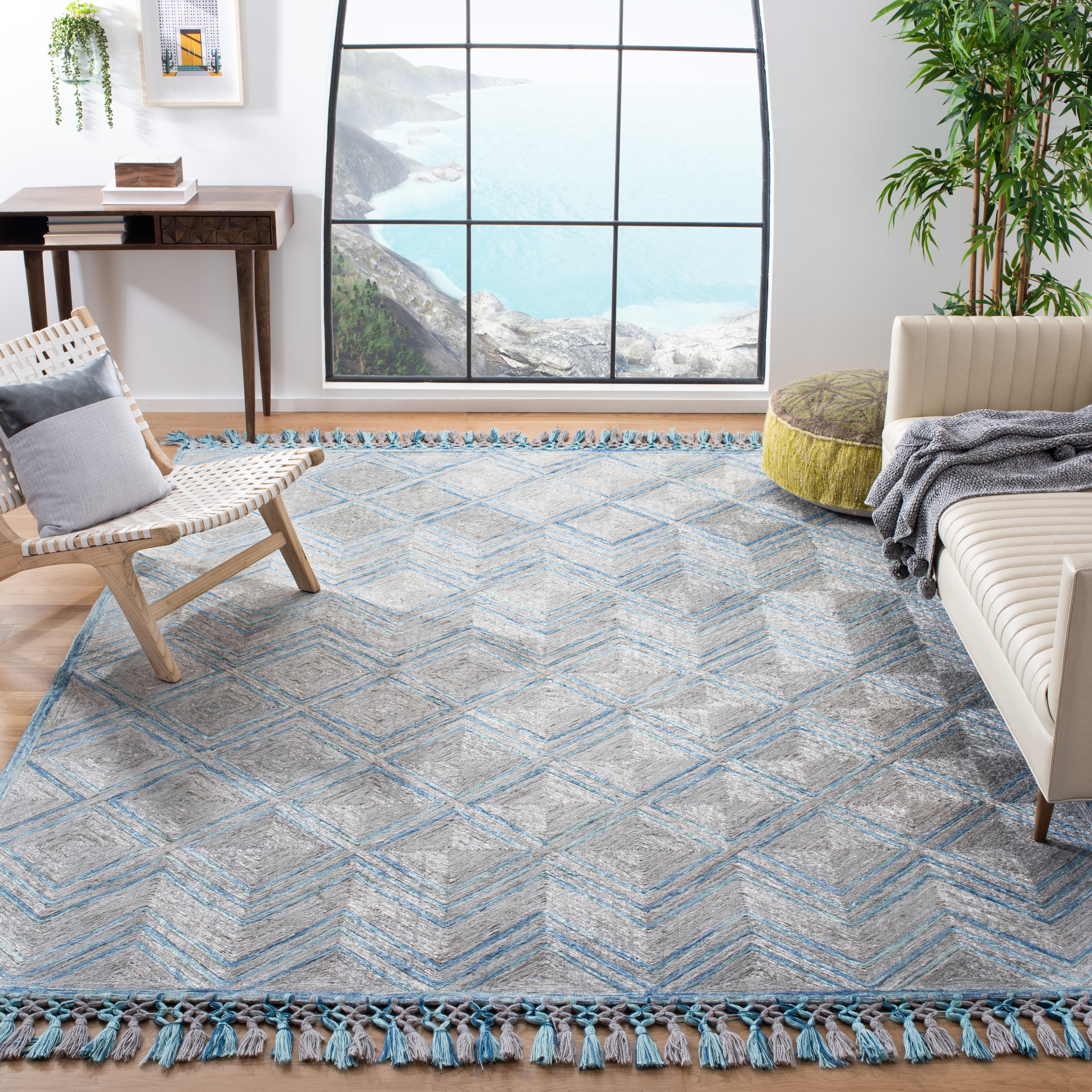 SAFAVIEH Handmade Sahara Kyleigh Moroccan Silk Rug