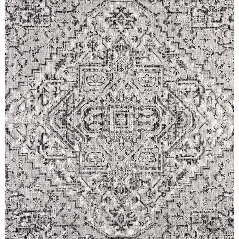 JONATHAN Y Charleston Medallion Indoor/Outdoor Area Rug