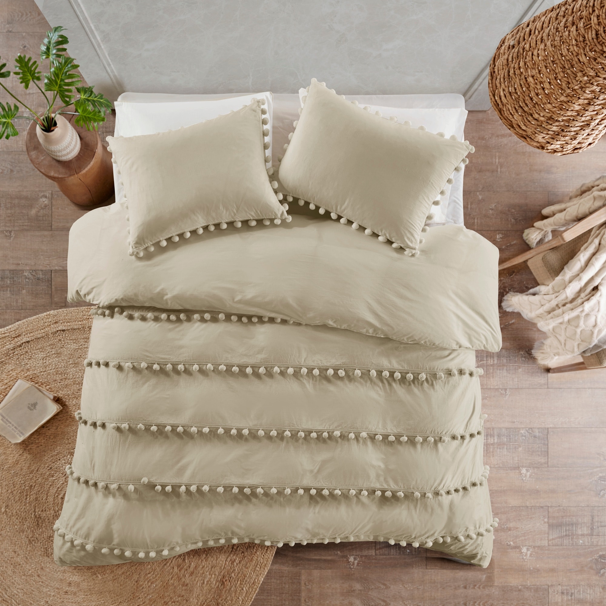 Pom Pom Fancy Duvet Quilt Cover PolyCotton Bedding Set with Pillow Case 