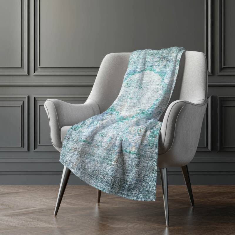 Premium Machine Washable Vintage Medallion Sherpa Throw Blanket