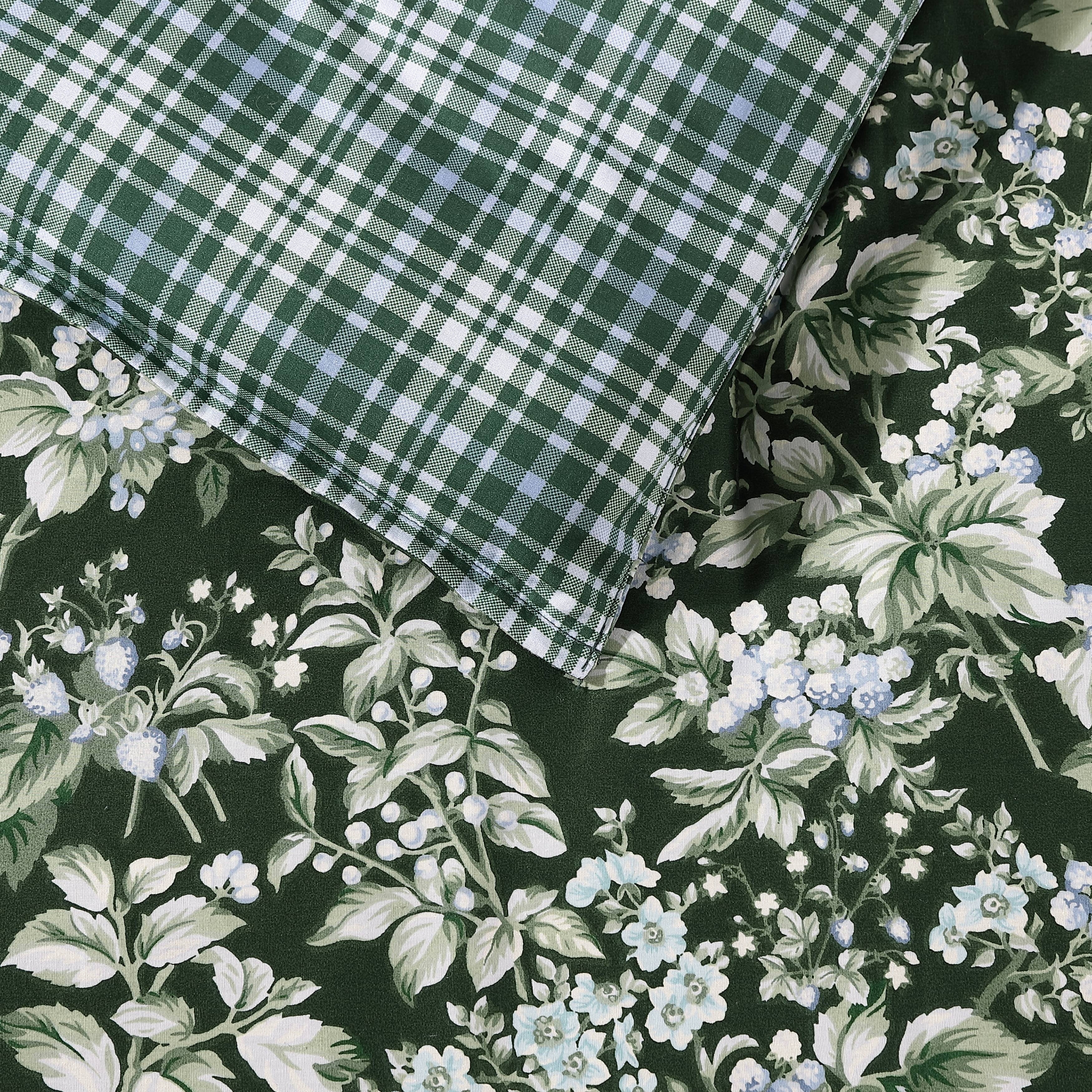Laura Ashley Bramble Floral Cotton Green Duvet Cover Bonus Set - On Sale -  Bed Bath & Beyond - 37171931