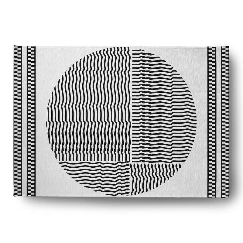 Geo Circle Rug - Black - 4' x 6'