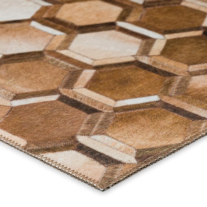Indoor/ Outdoor Laredo Hexegon Faux Hide Patchwork Washable Area Rug