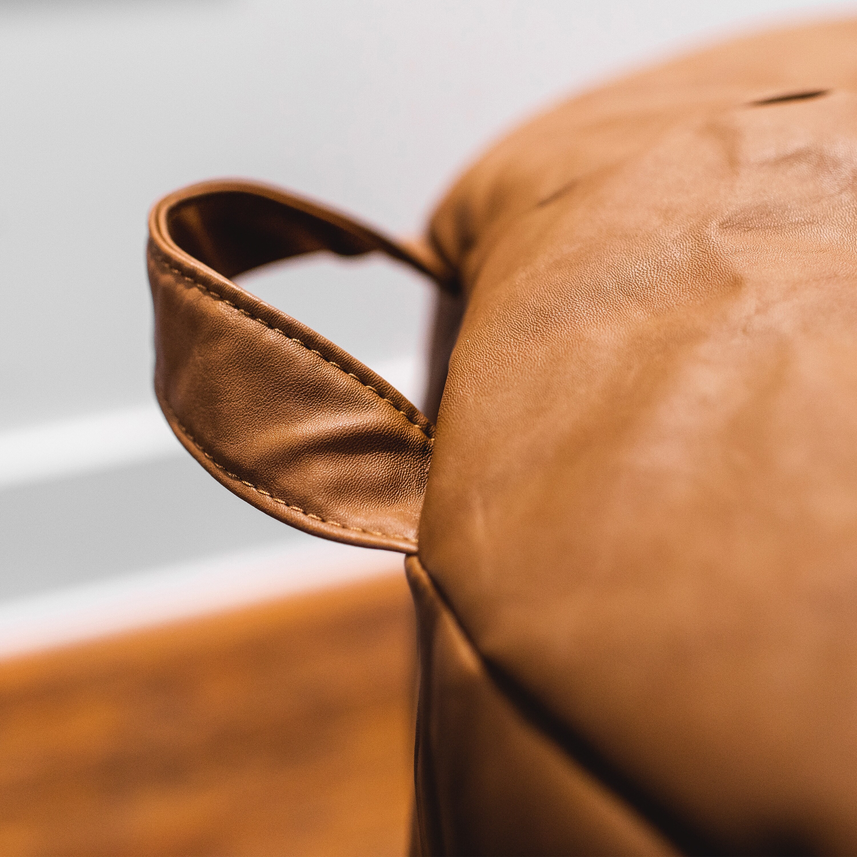 Big joe vibe sales massage bean bag chair