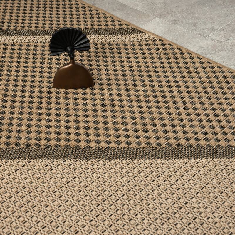 Abani Rugs Patio PAT110A Outdoor Diamond Pattern Cream Beige Area Rug