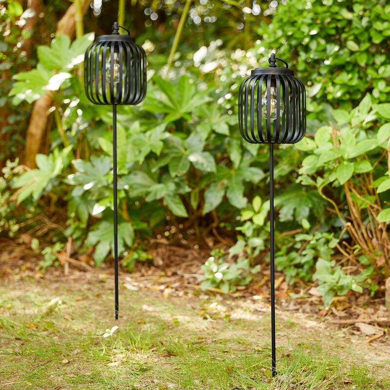 Glitzhome Metal Stripes Waterproof Solar Powered Outdoor Lantern with Garden Stake