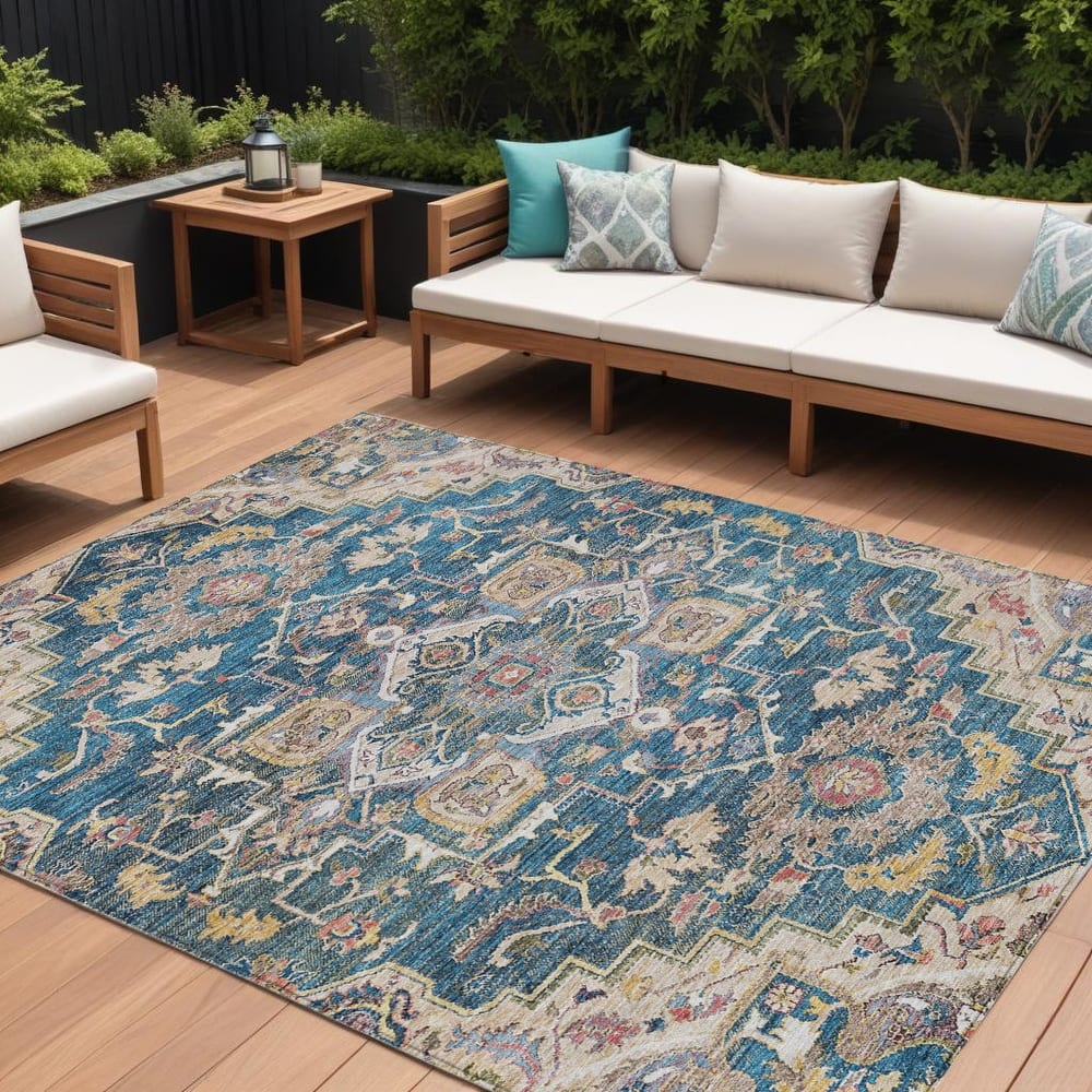 HomeRoots Oriental Traditional Rectangle Outdoor Rug