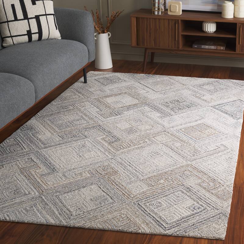 SAFAVIEH Handmade Micro-Loop Marinela Geometric Wool Rug - 5' x 8' - Natural/Grey