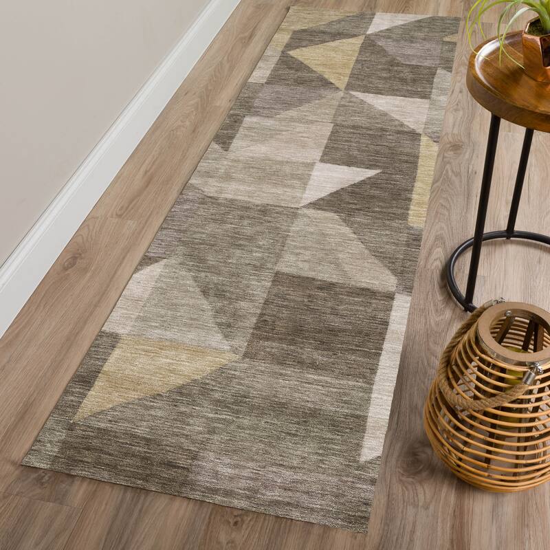 Machine Washable Indoor/ Outdoor Geo Rubi Chantille Rug