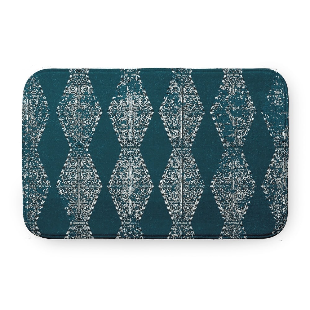 Pyramid Stripe Bathmat