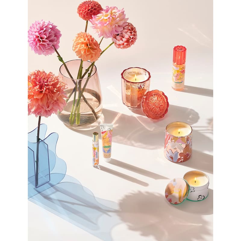 ILLUME Go Be Lovely Blood Orange Dahlia Candle