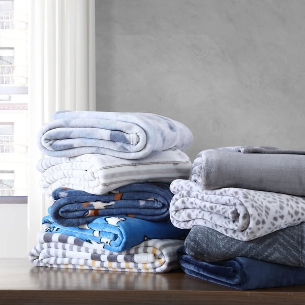 ED Ellen DeGeneres Furry Friends Microflannel Throw Blanket Bed Bath