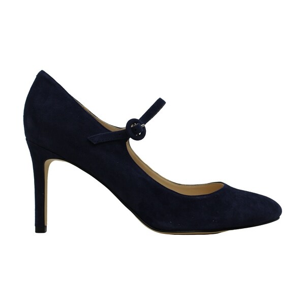 nine west round toe pumps