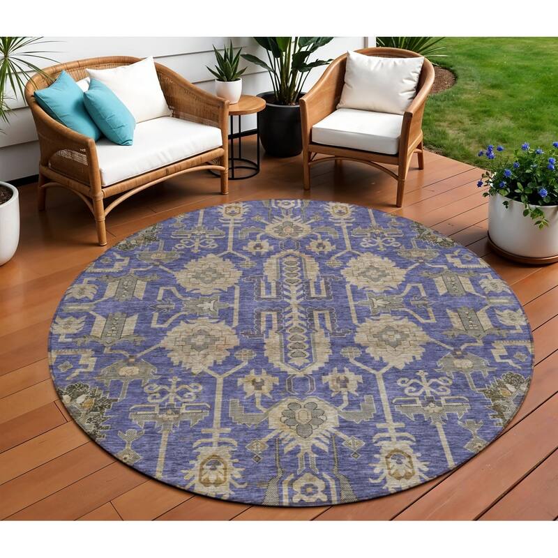 HomeRoots Oriental Traditional Rectangle Outdoor Rug - 8' Round