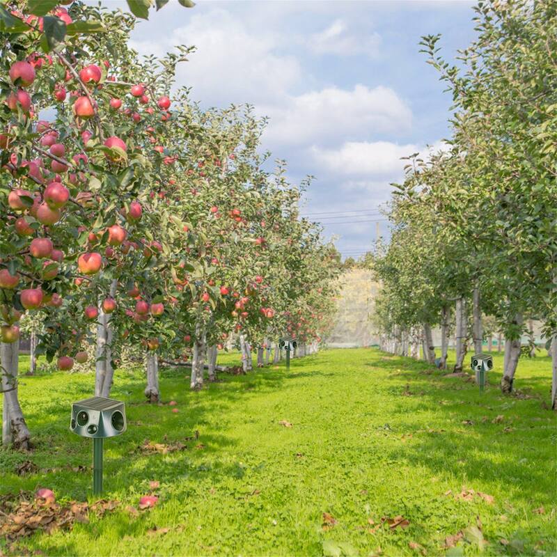 Ultrasonic Solar Animal Repeller with 6 Modes Motion Sensor Vibration Stake