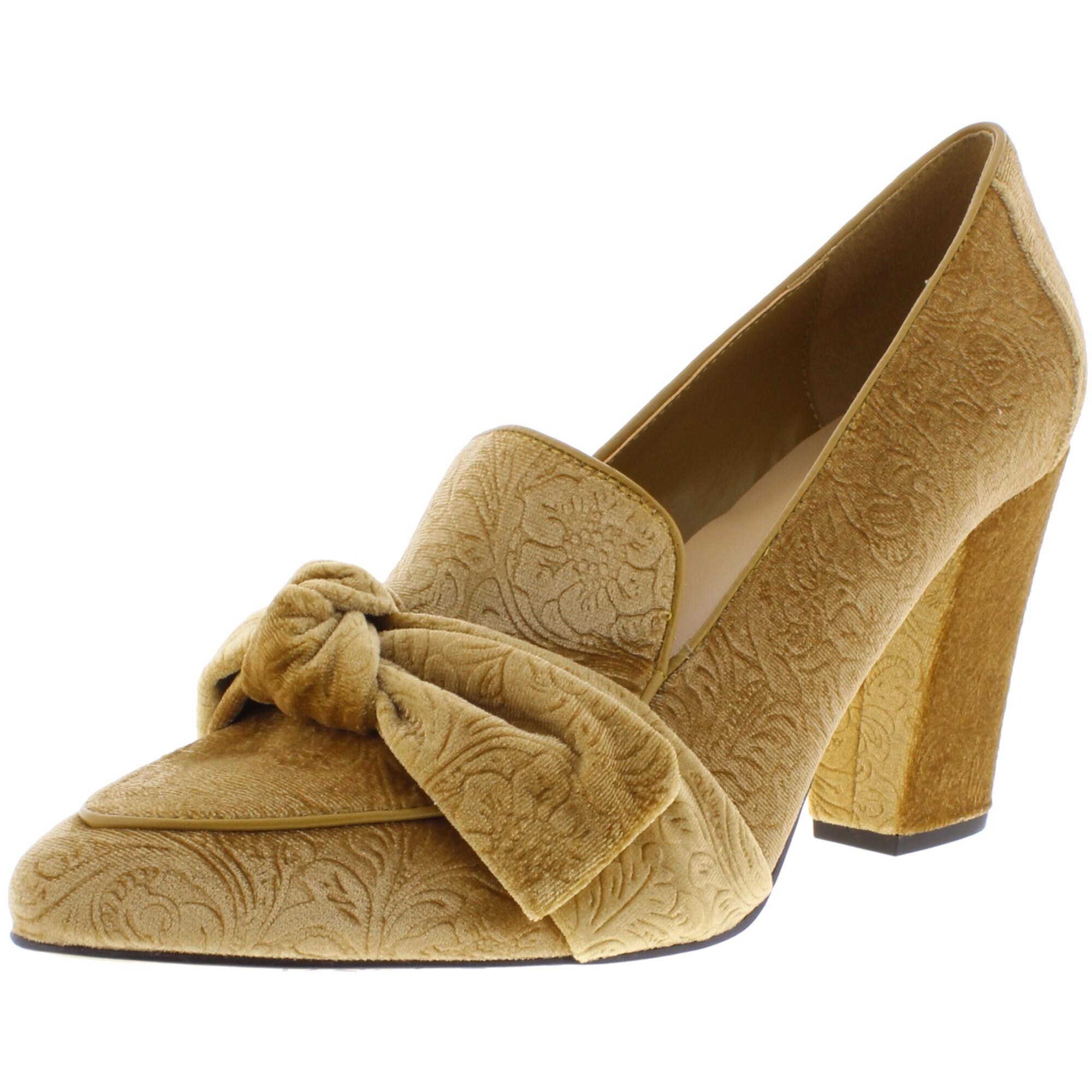 bella vita gala ii velvet pumps