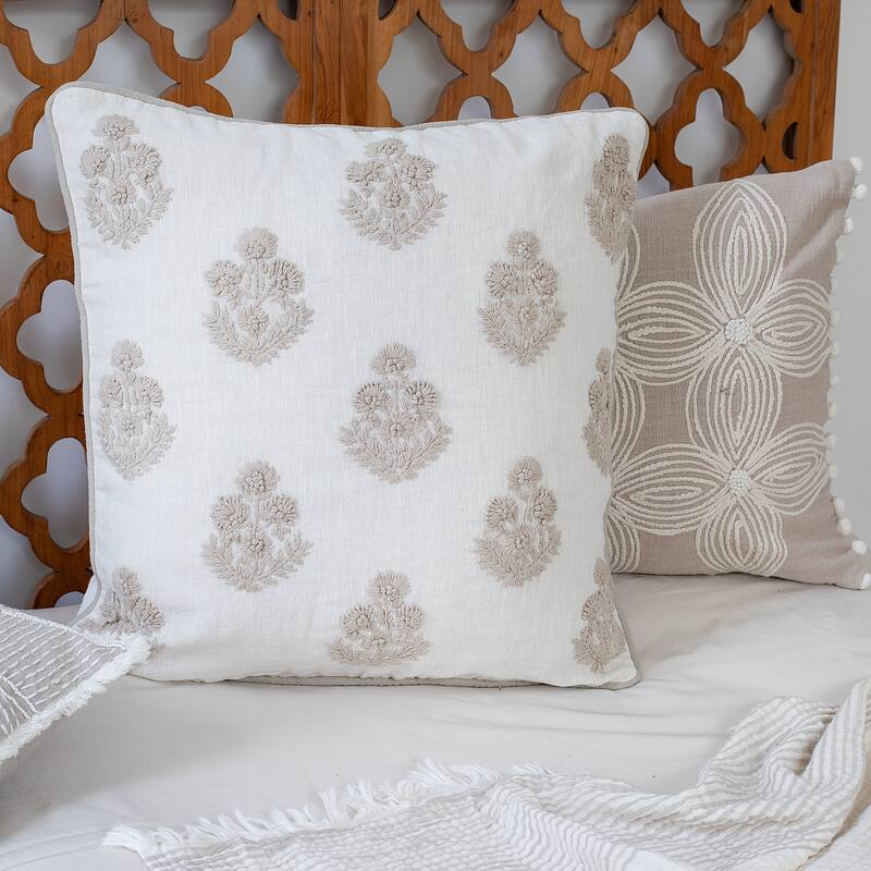 Sevita Hand-Woven Natural/Cream Floral Linen Throw Pillow, 20" x 20"