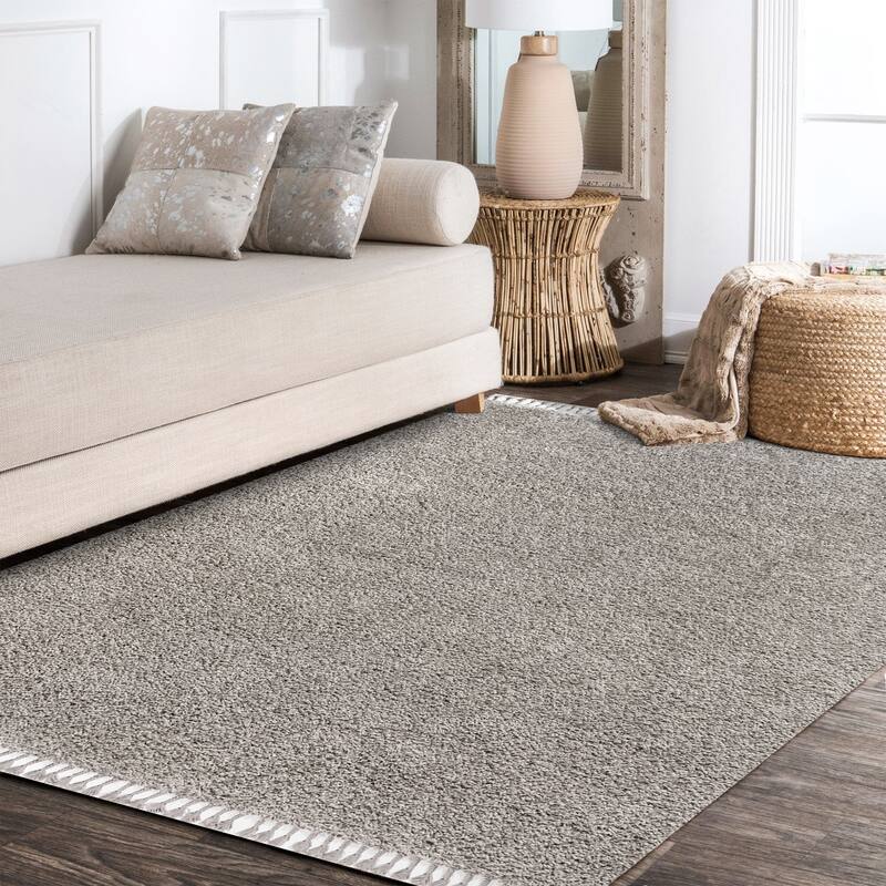 JONATHAN Y Modern Shag Plush Tassel Area Rug - 3 X 5 - Grey