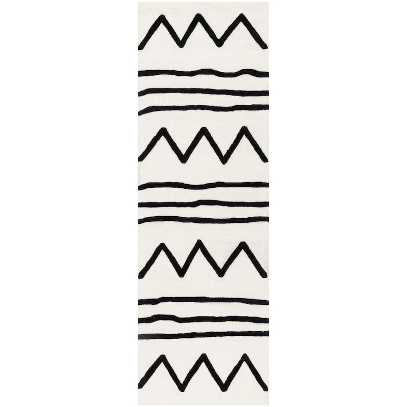 SAFAVIEH Handmade Kids Deyanira Wool Rug