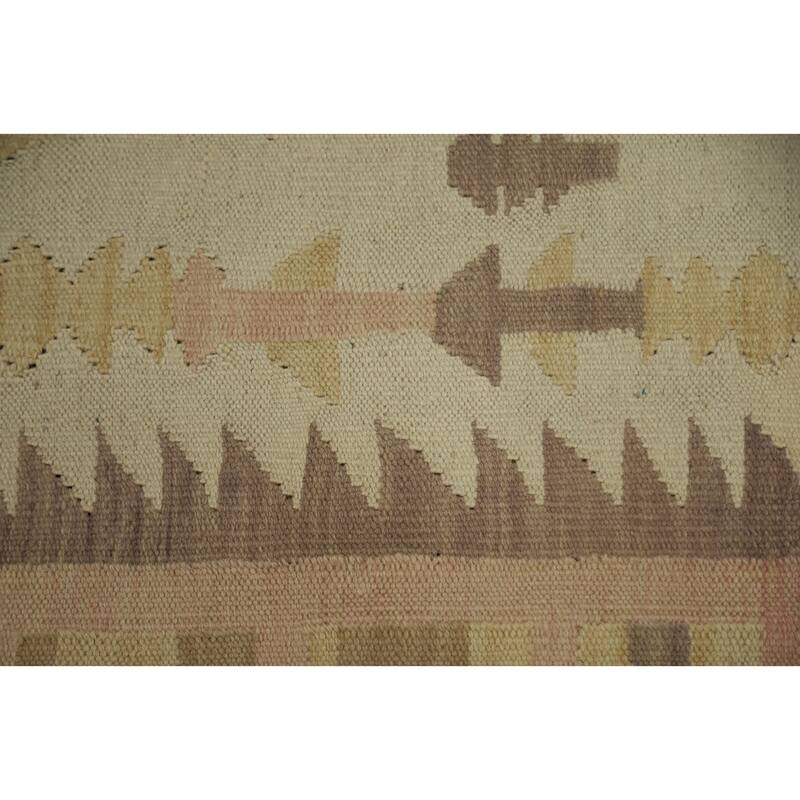 Hand Woven Oriental 100% Wool Carpet Southwestern Tribal Beige & Ivories Kilim Area Rug - 6' 6'' X 4' 0''