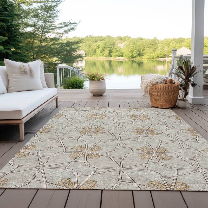 Machine Washable Indoor/ Outdoor Chantille Contempoary Whimsy Rug