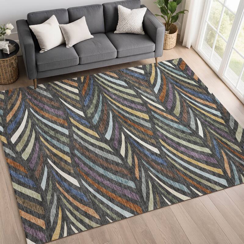 Machine Washable Indoor/ Outdoor Modern Feather Chantille Rug