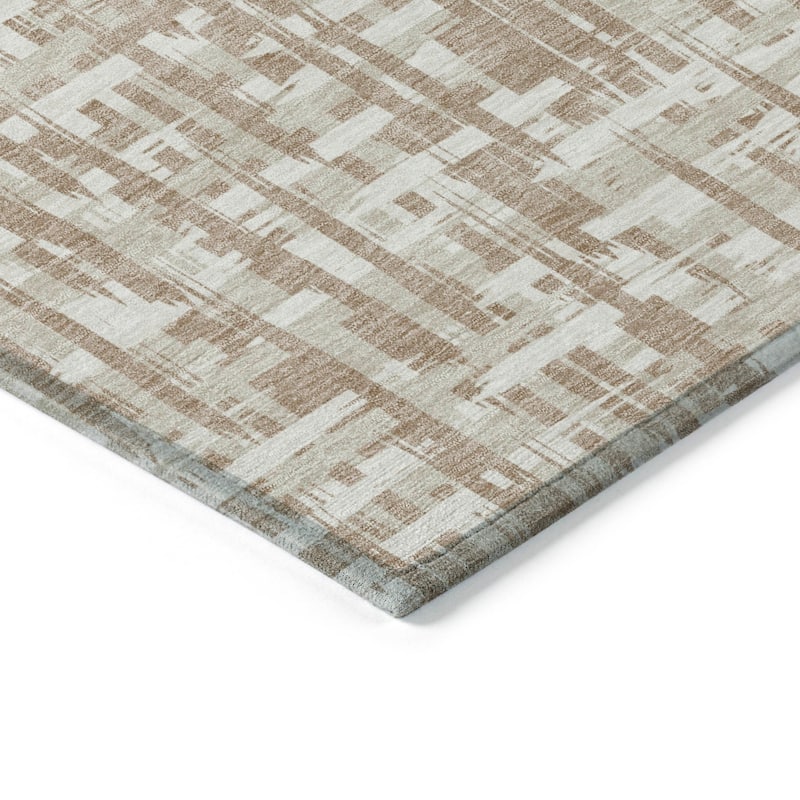 Machine Washable Indoor/ Outdoor Modern Crosshatch Chantille Rug