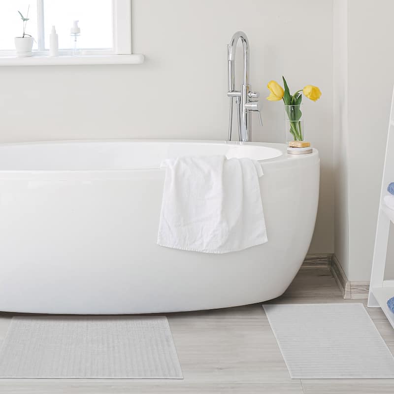 Superior Eco-Friendly Soft and Absorbent Bath Mat (set of 2)
