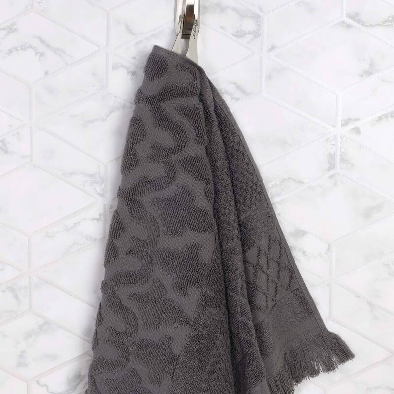 Superior Rolla Cotton Geometric Jacquard Plush Soft 3 Piece Towel Set