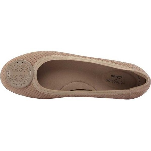 clarks gracelin lola ballet flat