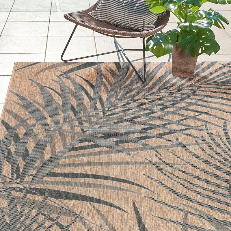 Gertmenian Paseo Paume Casual Palm Leaf Flatweave Indoor/ Outdoor Area Rug