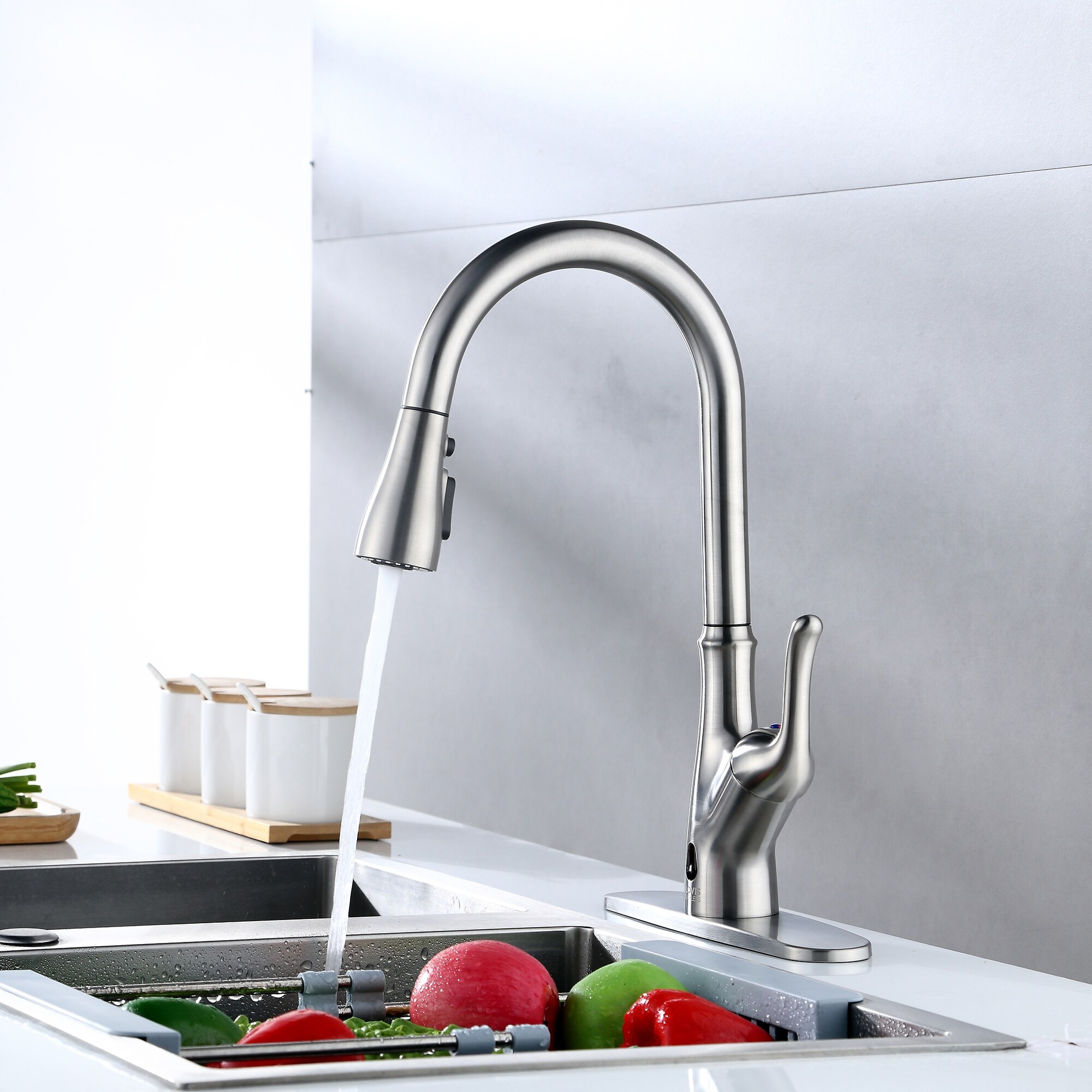 Details about   Kitchen Faucet Hands Free Motion Sensor Single Handle Pull-Down Polished Chrome 