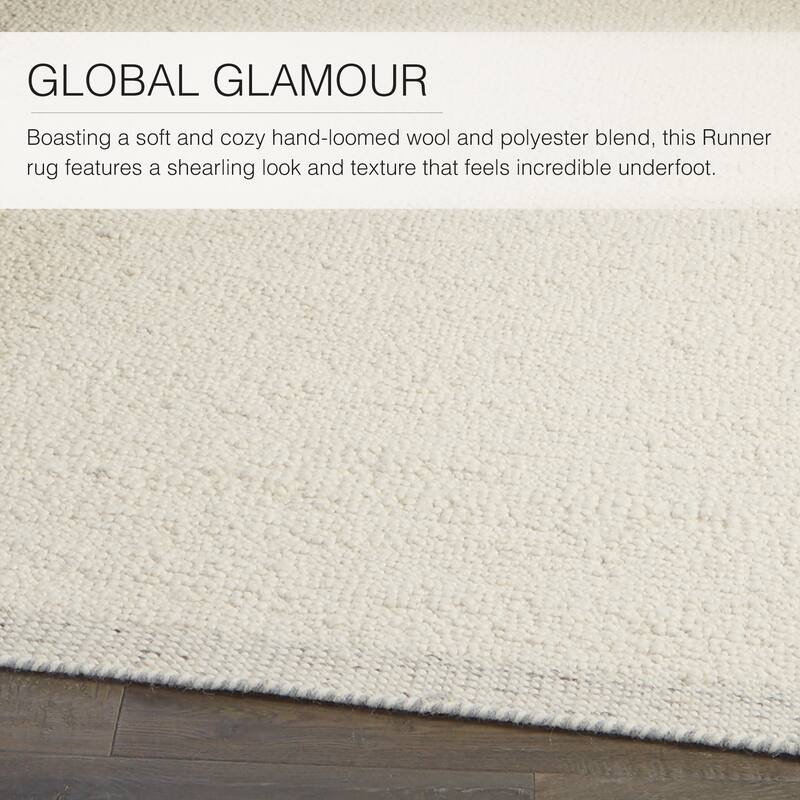 Jayda Handmade Solid Cream/ Light Gray Area Rug