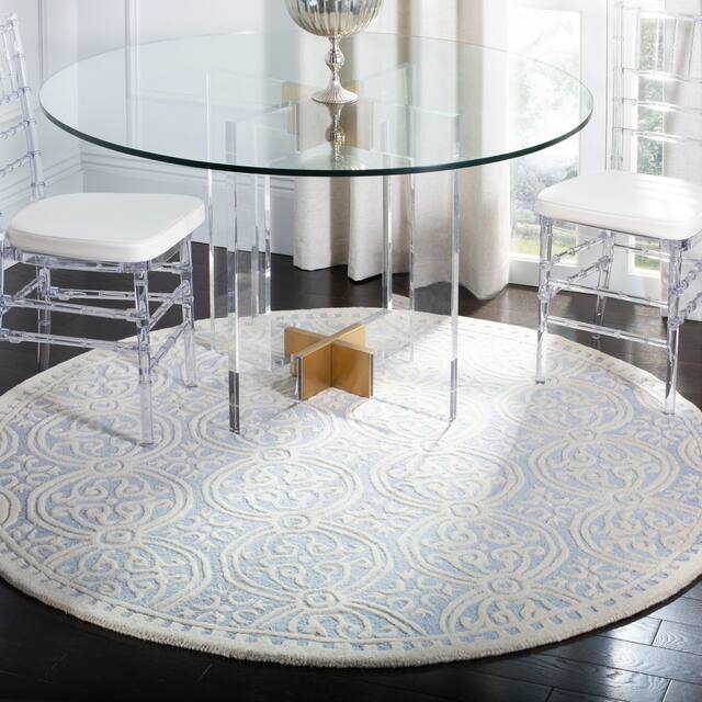 SAFAVIEH Handmade Cambridge Myrtis Moroccan Wool Rug - 10' x 10' Round - Light Blue/Ivory