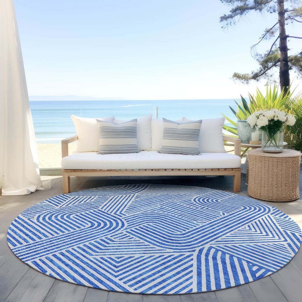Machine Washable Indoor/ Outdoor Chantille Contemporary Geo Rug